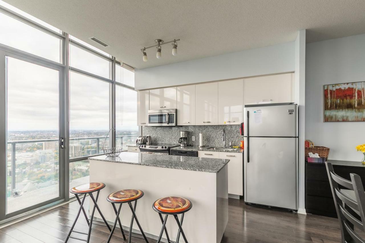 Unbelievable Penthouse View With 3 Bedrooms Toronto Dış mekan fotoğraf