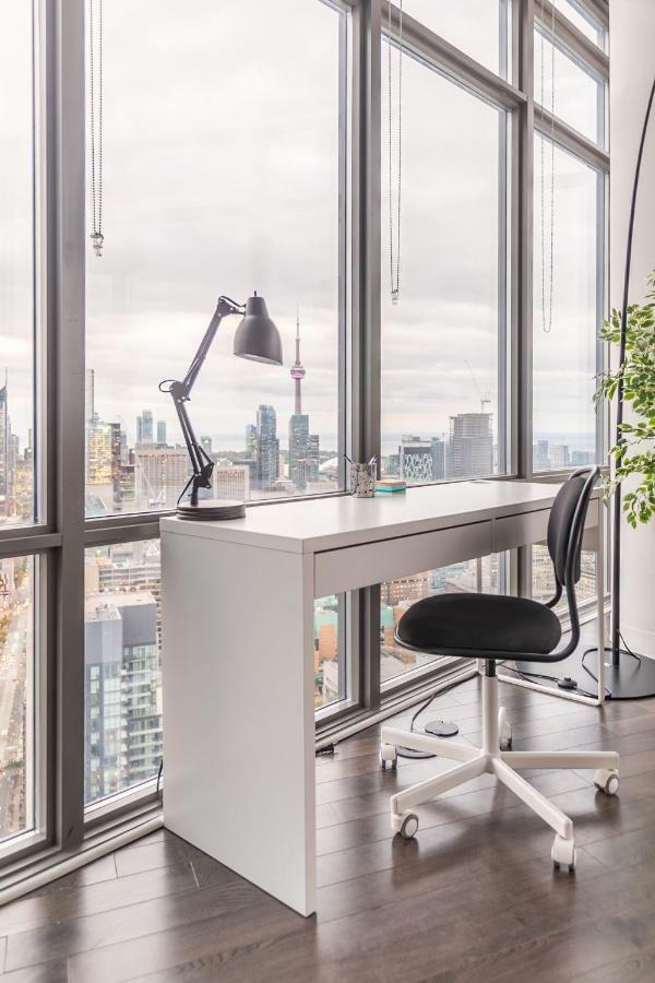 Unbelievable Penthouse View With 3 Bedrooms Toronto Dış mekan fotoğraf